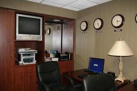 фото отеля Hampton Inn Newark-Airport