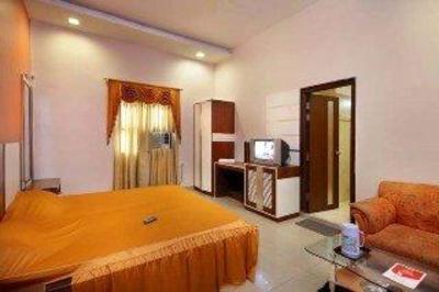фото отеля Hotel Mandakini Palace Kanpur