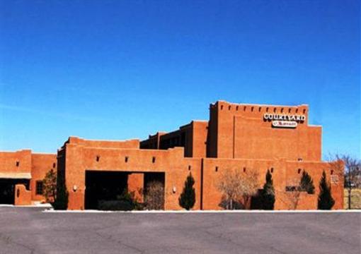 фото отеля Courtyard Albuquerque