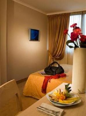 фото отеля Hotel Mach 2 Rome - Airport