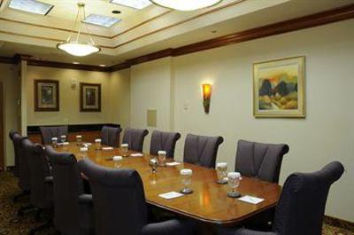 фото отеля Embassy Suites Hotel Tysons Corner