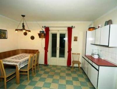 фото отеля Holiday House Irene