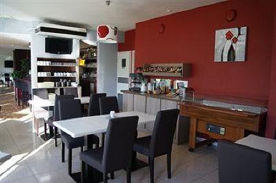 фото отеля Kyriad Hotel Marseille Martigues