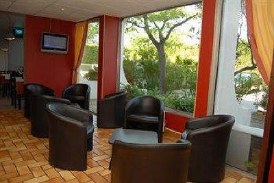 фото отеля Kyriad Hotel Marseille Martigues