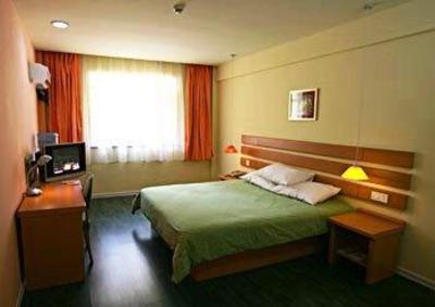 фото отеля Home Inn Nanjing Xuanwumen