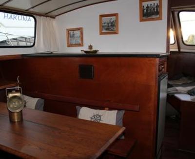фото отеля La Colombe Holiday Boat