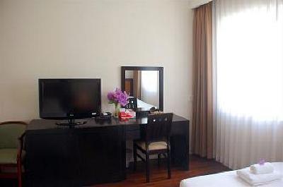 фото отеля Bizu Boutique Hotel Phu My Hung