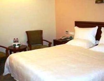 фото отеля GreenTree Inn Suzhou Shengze Hotel