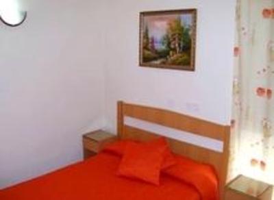 фото отеля Hostal Huespedes Toledo Madrid