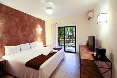 фото отеля Tukan Hotel & Beach Club Playa Del Carmen