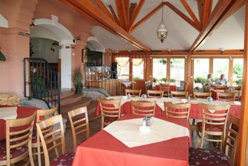фото отеля Fonix Club Hotel & Wellness