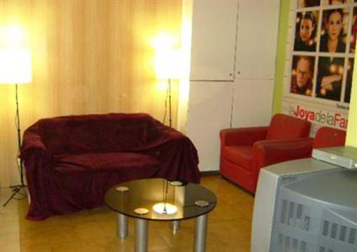 фото отеля Hostal San Marius Vallespir Barcelona