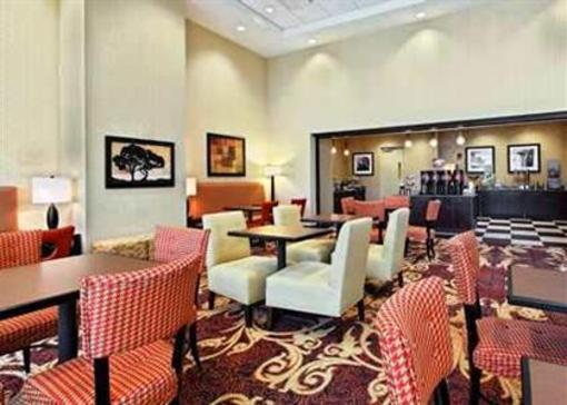 фото отеля Hampton Inn & Suites Chicago Mt. Prospect