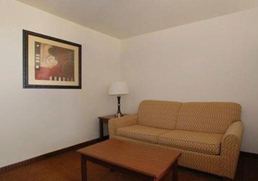 фото отеля Comfort Inn and Suites Grinnell