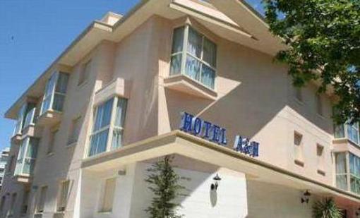 фото отеля A&H Suites Madrid