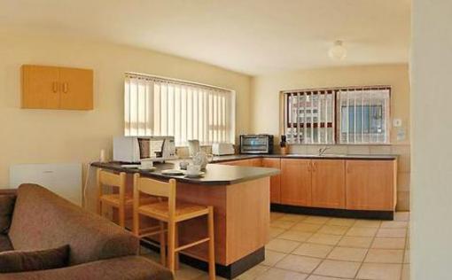 фото отеля Dolphins View Guest House