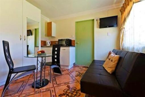 фото отеля Golden Gate Guest House