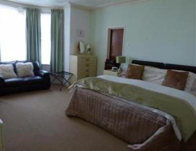 фото отеля The Corner House Hotel Great Yarmouth