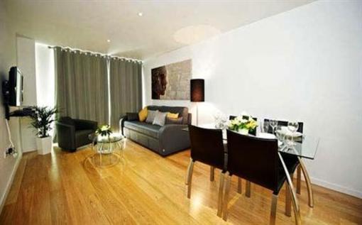 фото отеля Staycity Serviced Apartments London Heathrow