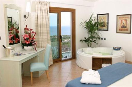 фото отеля Brancamaria Ristorante Hotel Dorgali