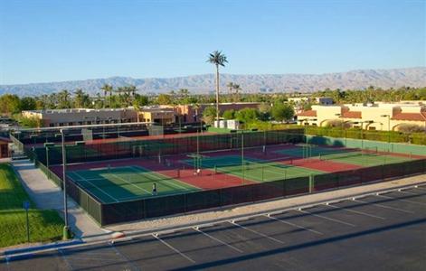 фото отеля Embassy Suites Hotel Palm Desert Resort