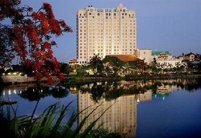 фото отеля Sheraton Hanoi Hotel