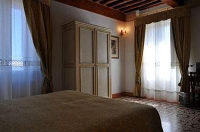 фото отеля Palazzo di Valli