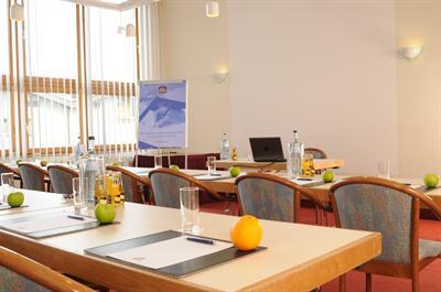 фото отеля Best Western Hotel Stuttgart Winterbach