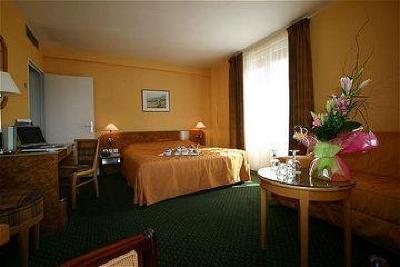 фото отеля Best Western Plus Hotel Malherbe
