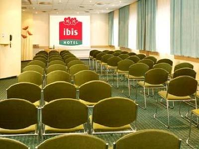 фото отеля Ibis Praha Karlin