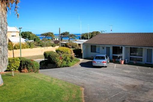 фото отеля Port Denison Holiday Units