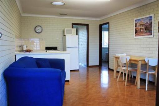 фото отеля Port Denison Holiday Units
