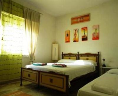 фото отеля Sahara Apartment Pomezia