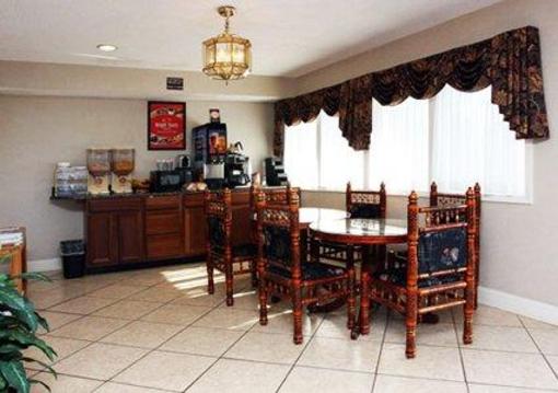 фото отеля Econo Lodge Thomaston
