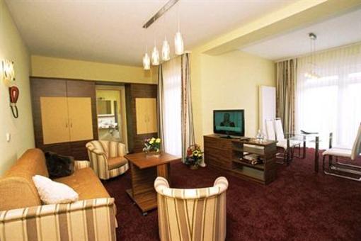фото отеля Hotel zur Insel