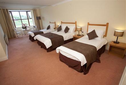 фото отеля Lakeside Hotel Ballina