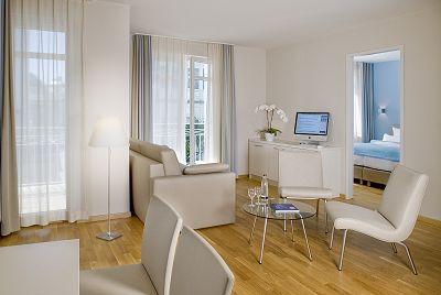 фото отеля Nymphe Strandhotel & Apartments