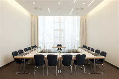 фото отеля NH Hotel Mannheim Viernheim