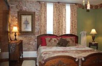 фото отеля Alexandra's Bed and Breakfast