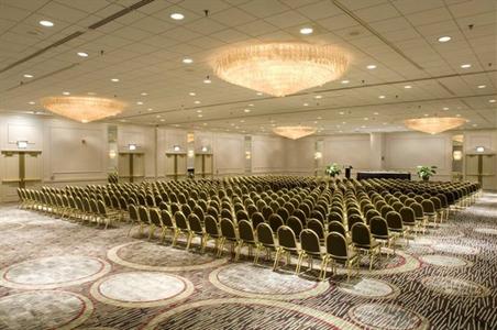 фото отеля Doubletree Hotel Chicago-Magnificent Mile