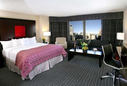 фото отеля Doubletree Hotel Chicago-Magnificent Mile