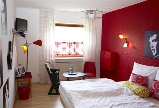фото отеля Art Hotel Sonnenhof Hanau