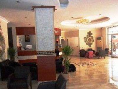 фото отеля Grand Astor Hotel
