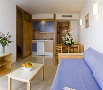 фото отеля Ola Aparthotel Tomir