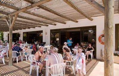 фото отеля Ola Aparthotel Tomir