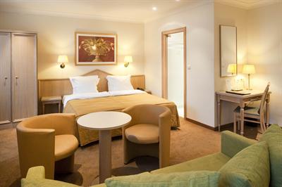 фото отеля Aragon Hotel Bruges