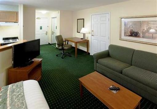фото отеля TownePlace Suites Dallas Las Colinas