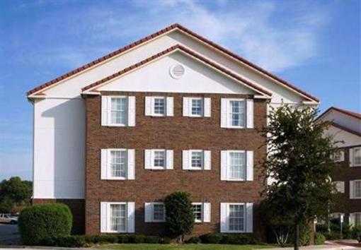 фото отеля TownePlace Suites Dallas Las Colinas