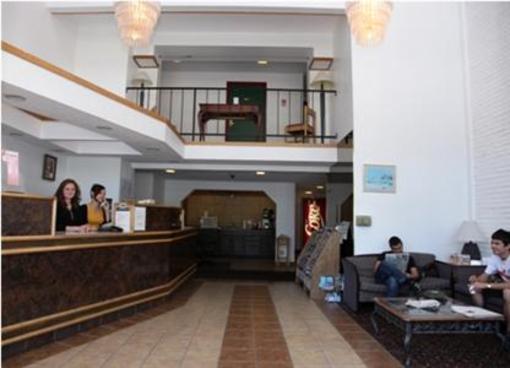 фото отеля SeaTac Crest Motor Inn