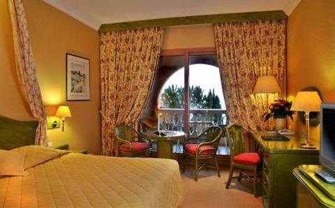 фото отеля Tiara Miramar Beach Hotel Cannes